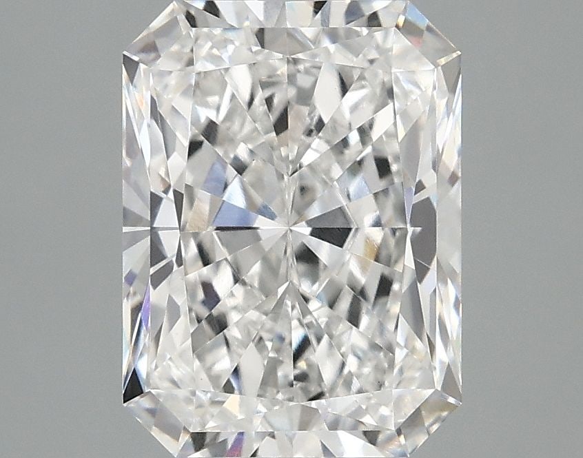 Loose Lab Diamond - IGI Radiant 3.04ct E VS1: Loose Lab Diamond - IGI Radiant 3.04ct E VS1 This listing features Loose Lab Diamond - IGI Radiant 3.04ct E VS1. Item specifics are provided below. Item Specifics: Source: This Is A Real Diamond
