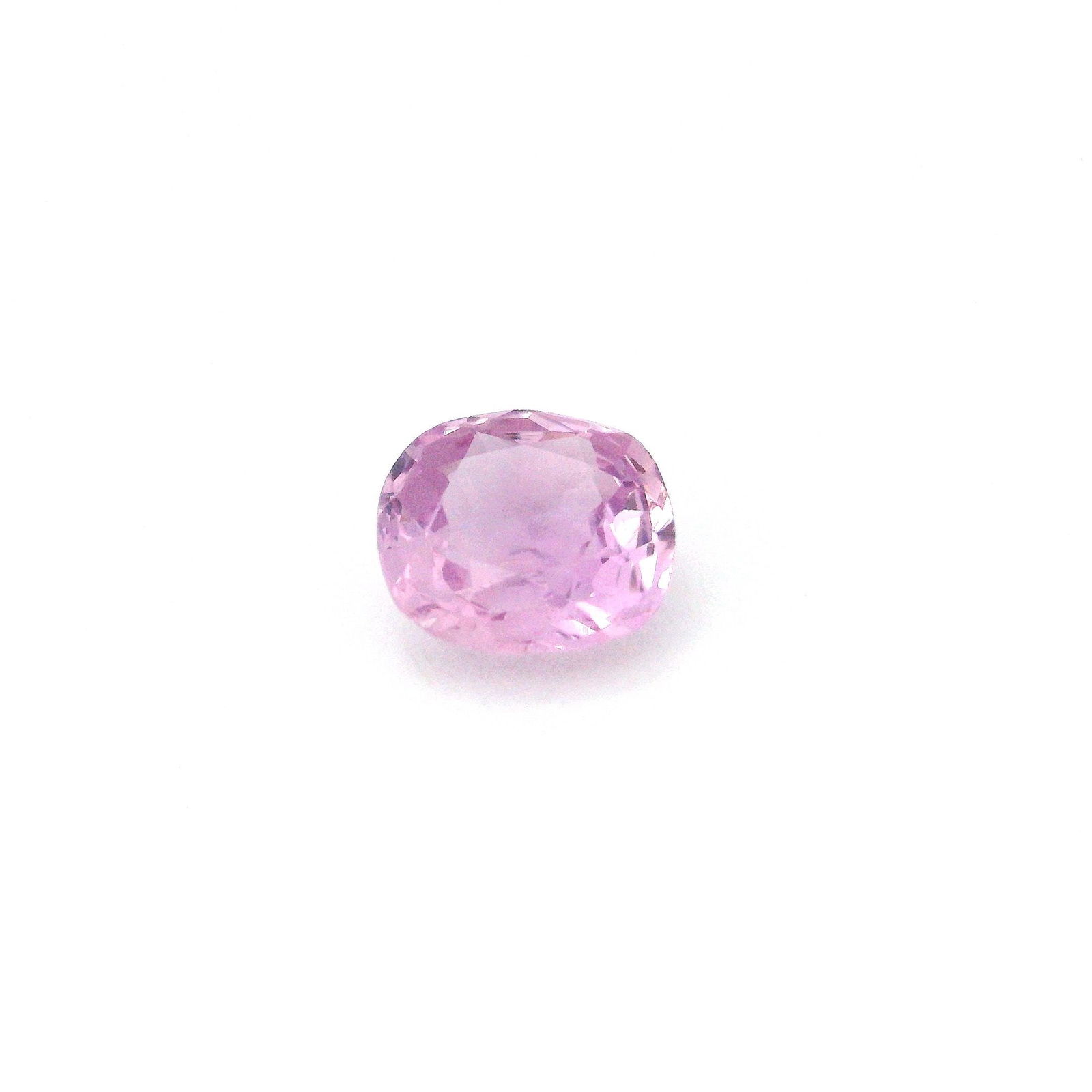 Loose Sapphire Gemstone - GSI Cushion 1.44ct Pink EC: Loose Sapphire Gemstone - GSI Cushion 1.44ct Pink EC This listing features Loose Sapphire Gemstone - GSI Cushion 1.44ct Pink EC. Item specifics are provided below. Item Specifics: Type: Sapphire Carat