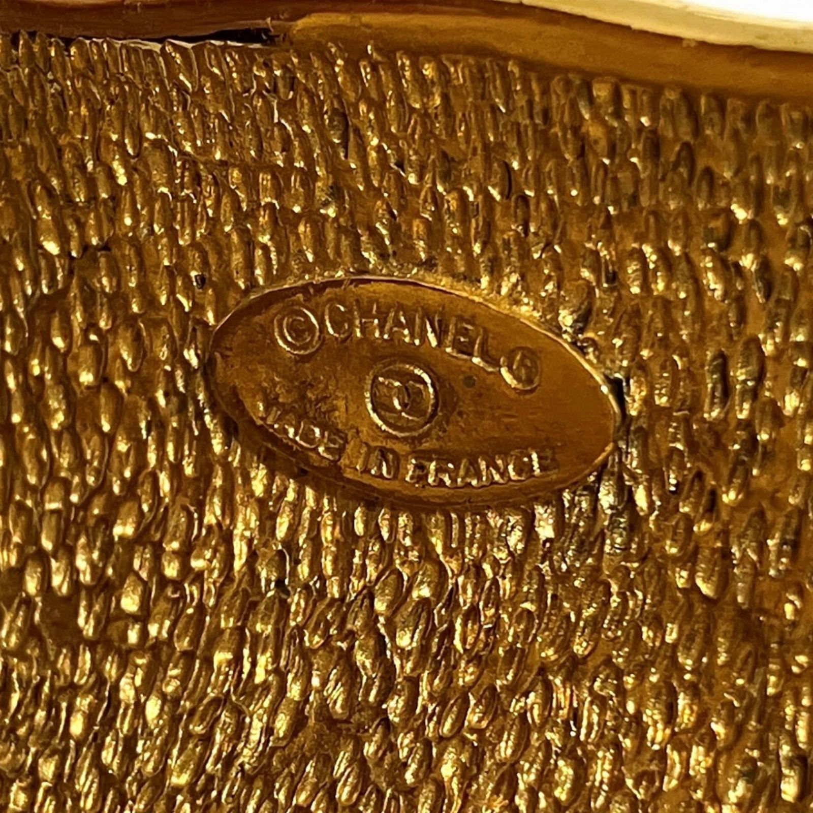 Plating Chanel Bangle Gold - 2