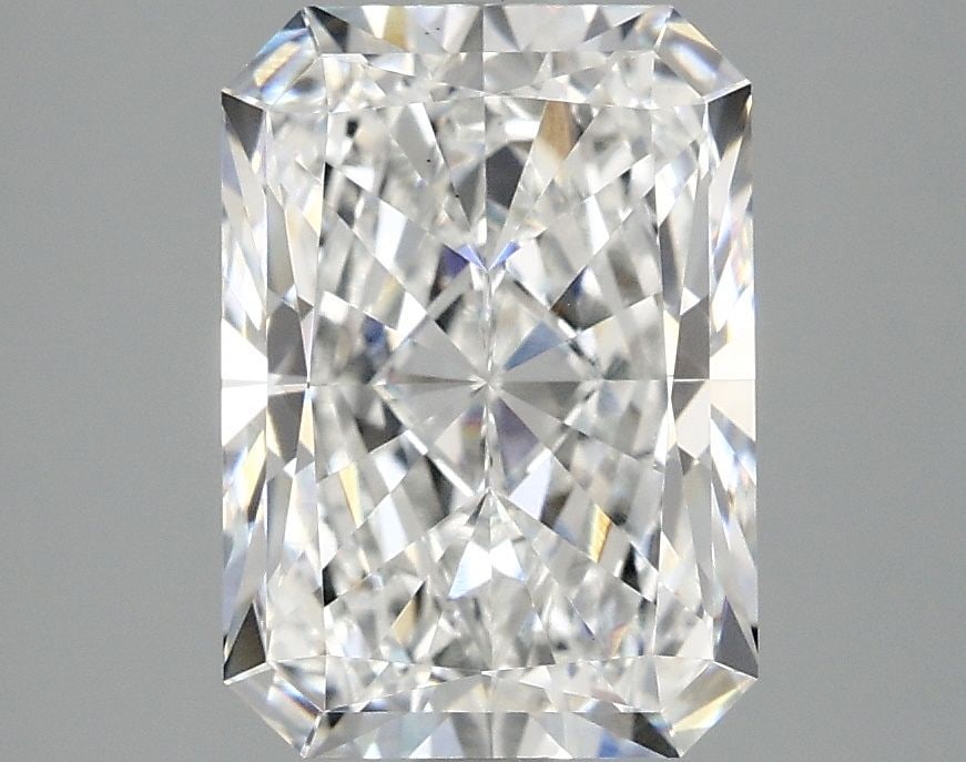 Loose Lab Diamond - IGI Radiant 2.98ct E VS1: Loose Lab Diamond - IGI Radiant 2.98ct E VS1 This listing features Loose Lab Diamond - IGI Radiant 2.98ct E VS1. Item specifics are provided below. Item Specifics: Source: This Is A Real Diamond Grown