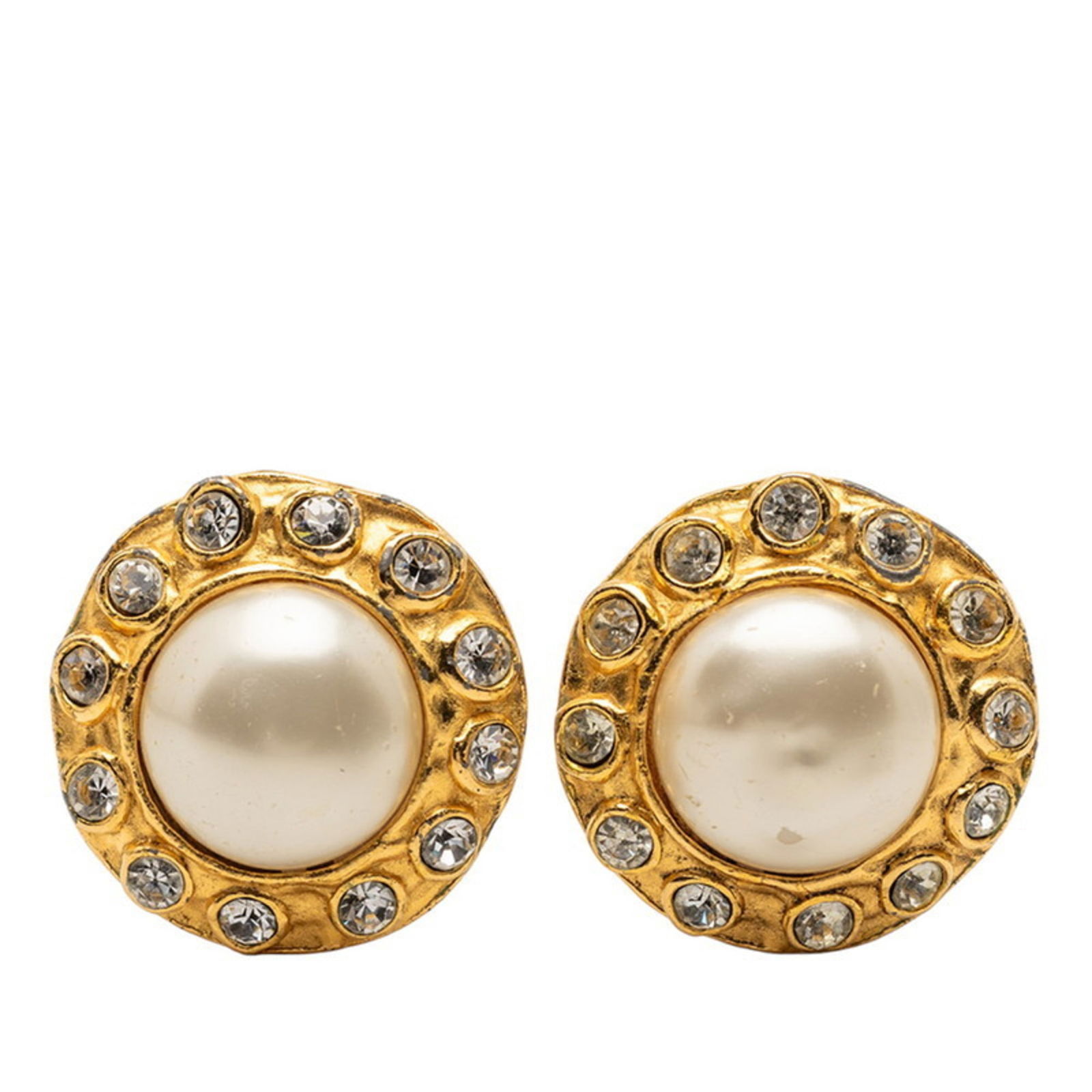 Earrings Chanel Clip: Earrings Chanel Clip This listing features Earrings Chanel Clip. Item specifics are provided below. Item Specifics: Brand: Chanel Type: Clip Earrings Gender: Women Color: Gold Size (Hxwxd): 29.20mm