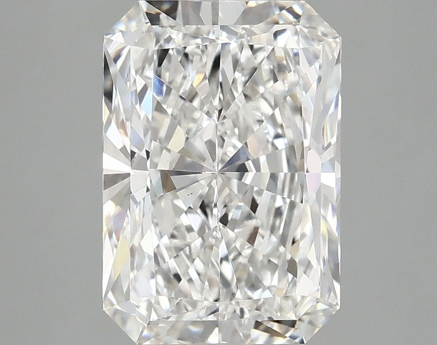 Loose Lab Diamond - IGI Radiant 3.06ct E VS1: Loose Lab Diamond - IGI Radiant 3.06ct E VS1 This listing features Loose Lab Diamond - IGI Radiant 3.06ct E VS1. Item specifics are provided below. Item Specifics: Source: This Is A Real Diamond Grown