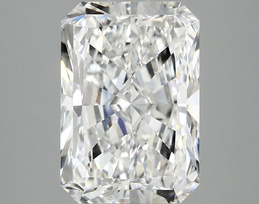 Loose Lab Diamond - IGI Radiant 3.02ct E VS1: Loose Lab Diamond - IGI Radiant 3.02ct E VS1 This listing features Loose Lab Diamond - IGI Radiant 3.02ct E VS1. Item specifics are provided below. Item Specifics: Source: This Is A Real Diamond Grown