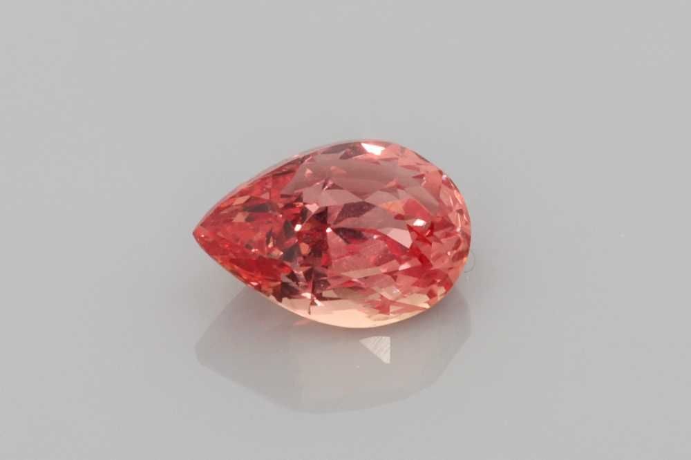 Loose Sapphire Gemstone - GIA Pear 1.04ct Orange EC: Loose Sapphire Gemstone - GIA Pear 1.04ct Orange EC This listing features Loose Sapphire Gemstone - GIA Pear 1.04ct Orange EC. Item specifics are provided below. Item Specifics: Type: Sapphire Carat:
