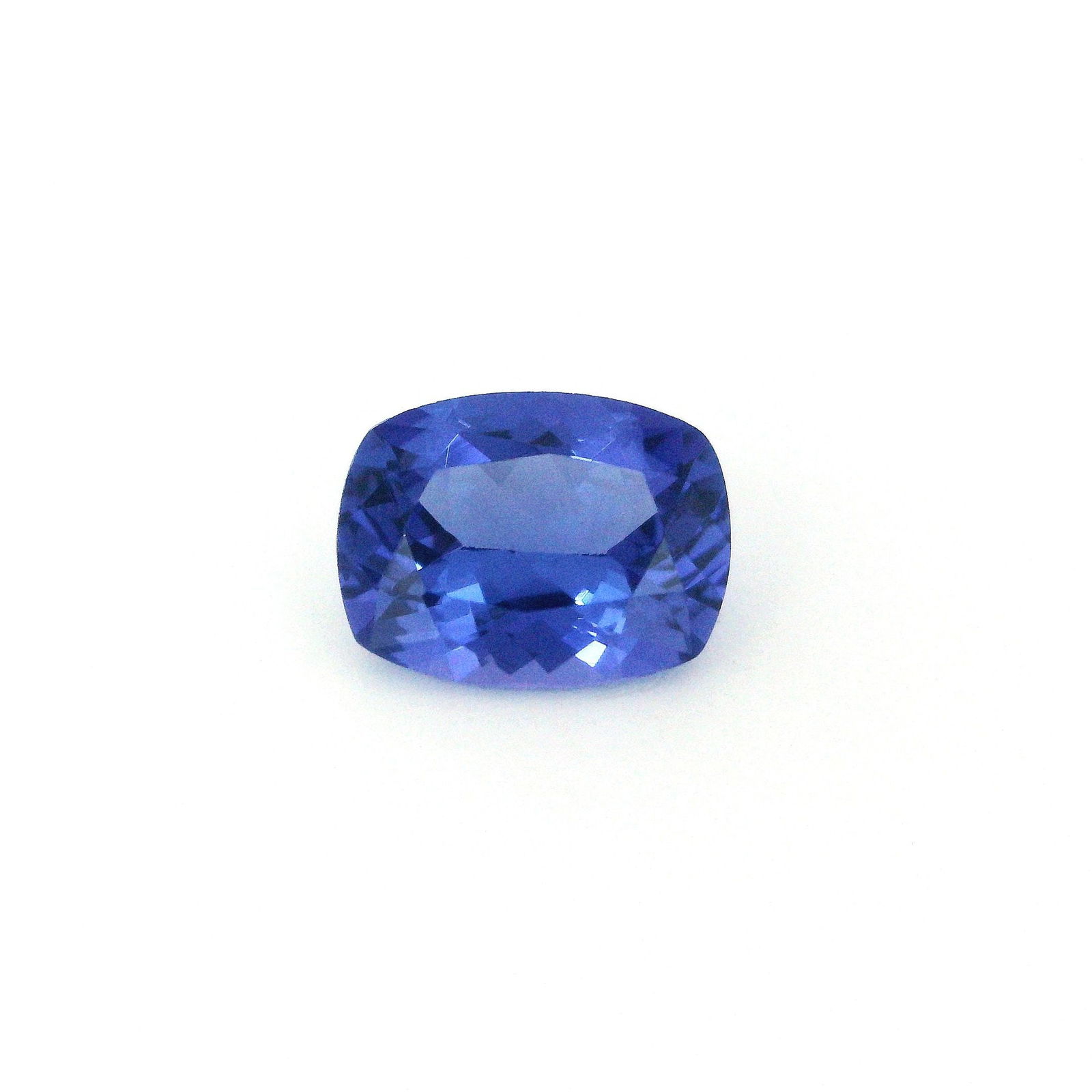 Loose Tanzanite Gemstone - GSI Cushion 2.23ct Blue EC: Loose Tanzanite Gemstone - GSI Cushion 2.23ct Blue EC This listing features Loose Tanzanite Gemstone - GSI Cushion 2.23ct Blue EC. Item specifics are provided below. Item Specifics: Type: Tanzanite Ca