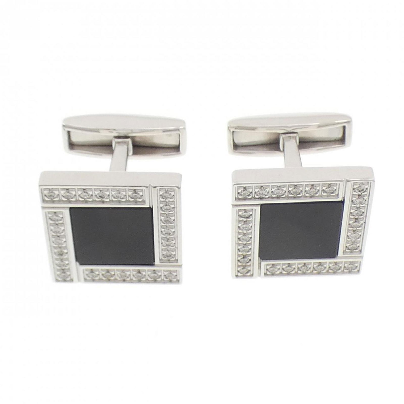 (18K) Bvlgari Cufflinks White Gold: (18K) Bvlgari Cufflinks White Gold This listing features (18K) Bvlgari Cufflinks White Gold. Item specifics are provided below. Item Specifics: Brand: Bvlgari Type: Cufflinks Gender: Women Material: W
