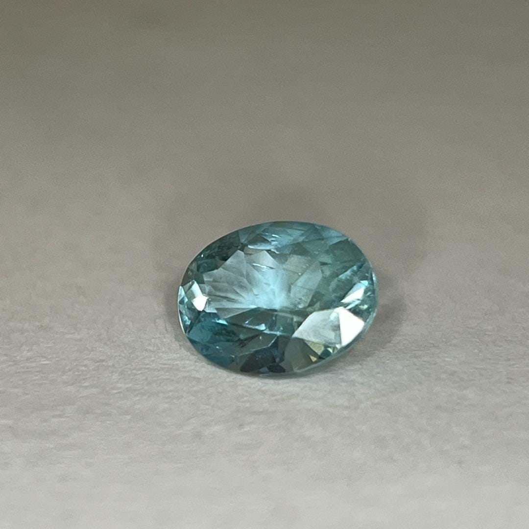 Loose Aquamarine Gemstone - Oval 1.0ct Blue SI: Loose Aquamarine Gemstone - Oval 1.0ct Blue SI This listing features Loose Aquamarine Gemstone - Oval 1.0ct Blue SI. Item specifics are provided below. Item Specifics: Type: Aquamarine Carat: 1.0 Cut: