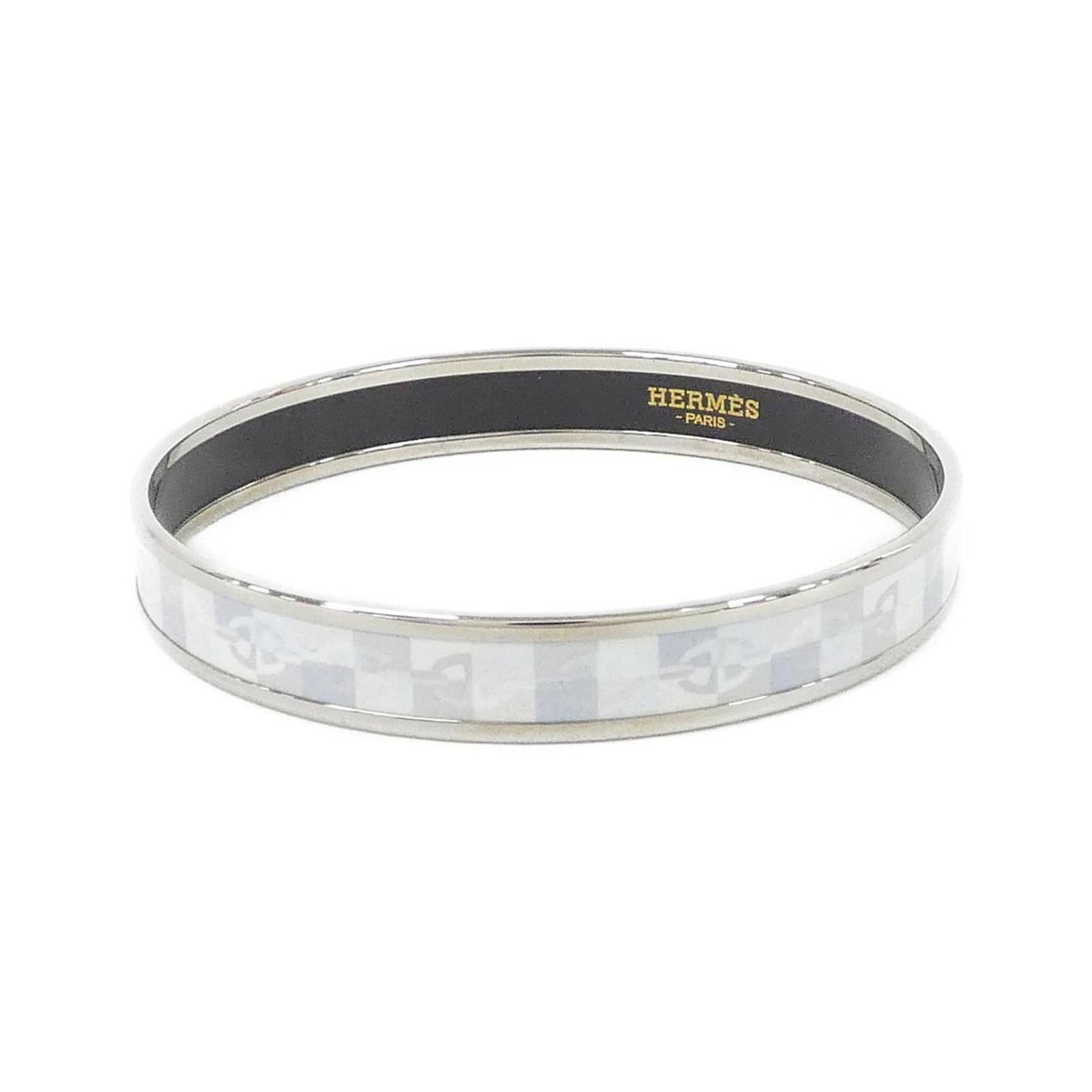 Bangle Hermes: Bangle Hermes This listing features Bangle Hermes. Item specifics are provided below. Item Specifics: Brand: Hermes Type: Bangle Gender: Women Color: Silver, White Length: 21cm / 8.26'' Condition: Use