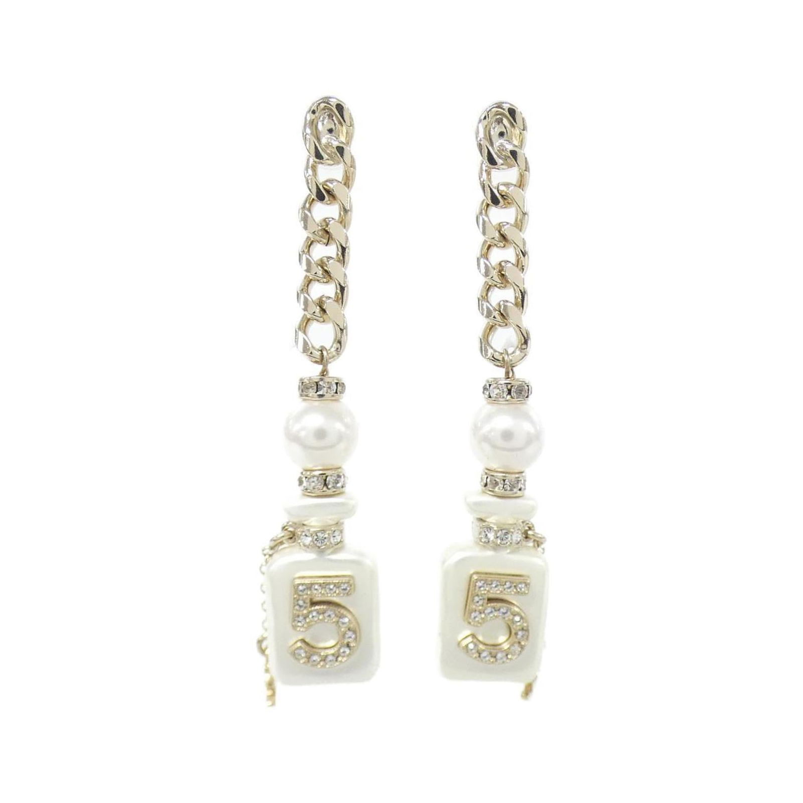 Earrings Chanel Stud: Earrings Chanel Stud This listing features Earrings Chanel Stud. Item specifics are provided below. Item Specifics: Brand: Chanel Type: Stud Earrings Gender: Women Color: Gold, White Size (Hxwxd): 75.