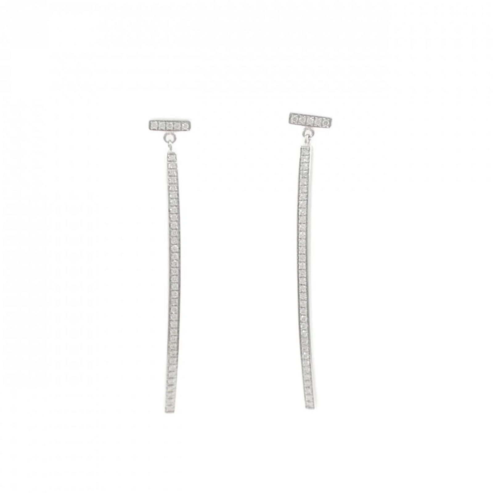 (18K) Tiffany Stud Earrings White Gold: (18K) Tiffany Stud Earrings White Gold This listing features (18K) Tiffany Stud Earrings White Gold. Item specifics are provided below. Item Specifics: Brand: Tiffany Type: Stud Earrings Gender: Women