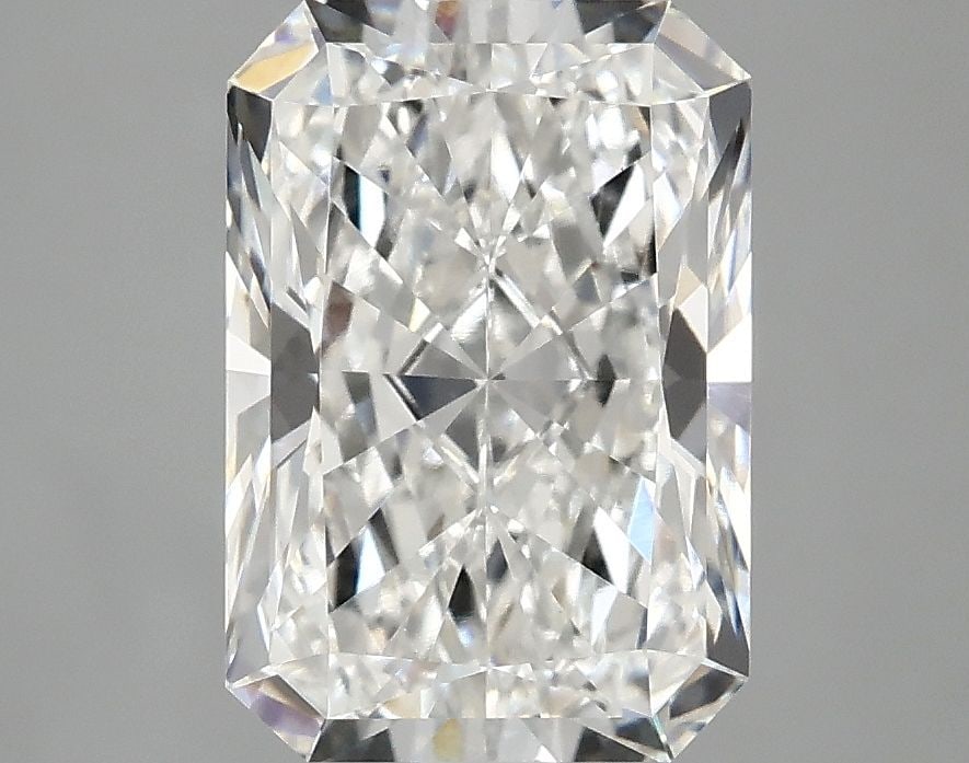 Loose Lab Diamond - IGI Radiant 3.05ct E VS1: Loose Lab Diamond - IGI Radiant 3.05ct E VS1 This listing features Loose Lab Diamond - IGI Radiant 3.05ct E VS1. Item specifics are provided below. Item Specifics: Source: This Is A Real Diamond Grown