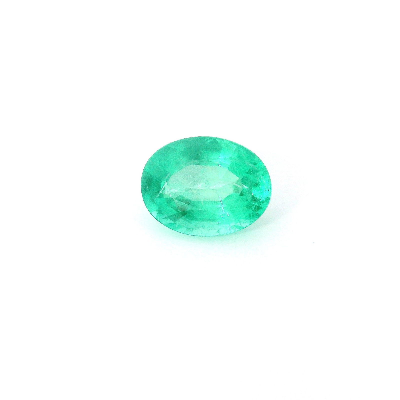 Loose Emerald Gemstone - GSI Oval 1.23ct Green SI: Loose Emerald Gemstone - GSI Oval 1.23ct Green SI This listing features Loose Emerald Gemstone - GSI Oval 1.23ct Green SI. Item specifics are provided below. Item Specifics: Type: Emerald Carat: 1.23