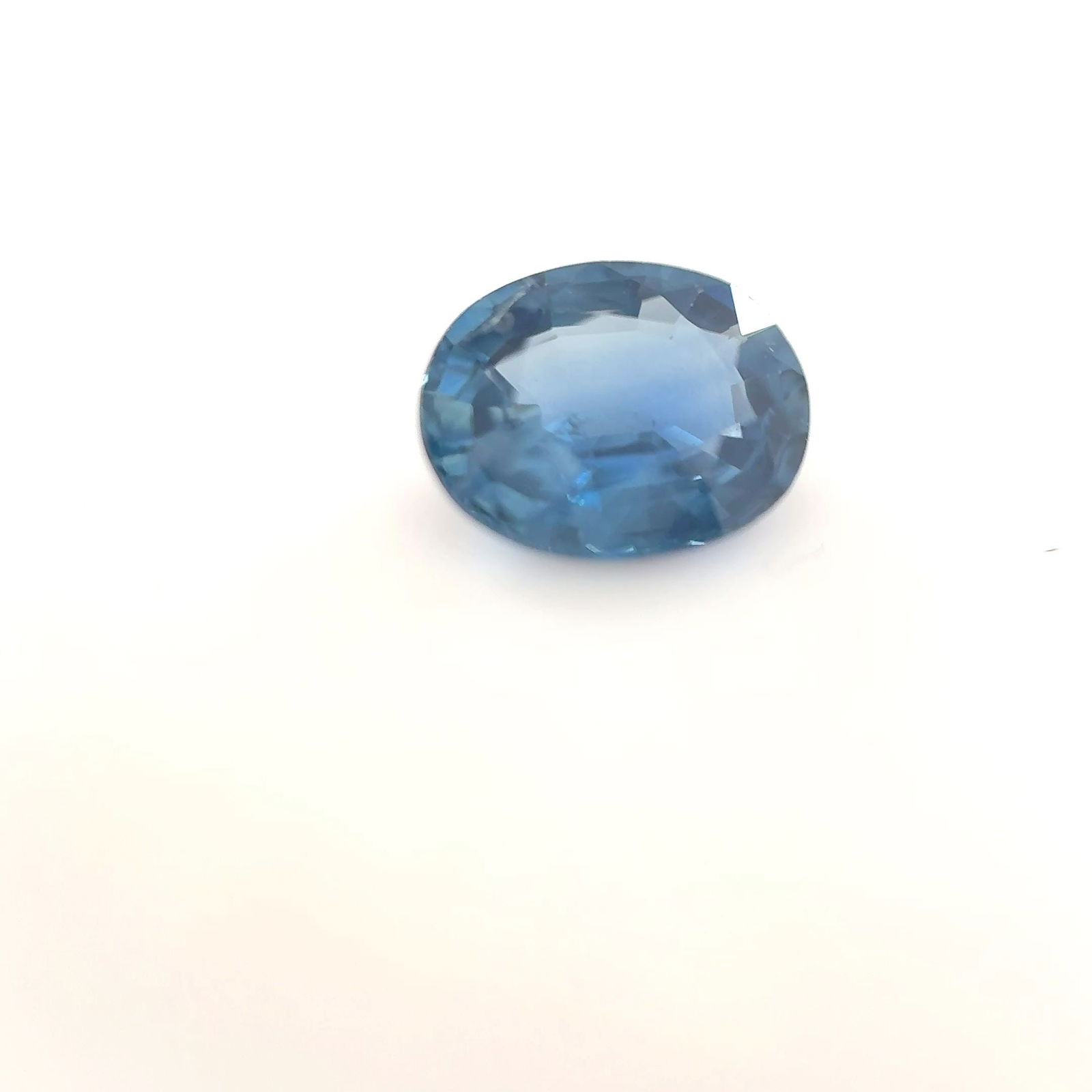 Loose Sapphire Gemstone - Oval 1.13ct Blue SI: Loose Sapphire Gemstone - Oval 1.13ct Blue SI This listing features Loose Sapphire Gemstone - Oval 1.13ct Blue SI. Item specifics are provided below. Item Specifics: Type: Sapphire Carat: 1.13 Cut: Fa