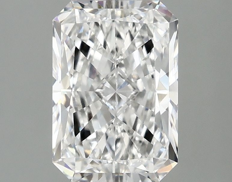Loose Lab Diamond - IGI Radiant 1.98ct E VVS2: Loose Lab Diamond - IGI Radiant 1.98ct E VVS2 This listing features Loose Lab Diamond - IGI Radiant 1.98ct E VVS2. Item specifics are provided below. Item Specifics: Source: This Is A Real Diamond