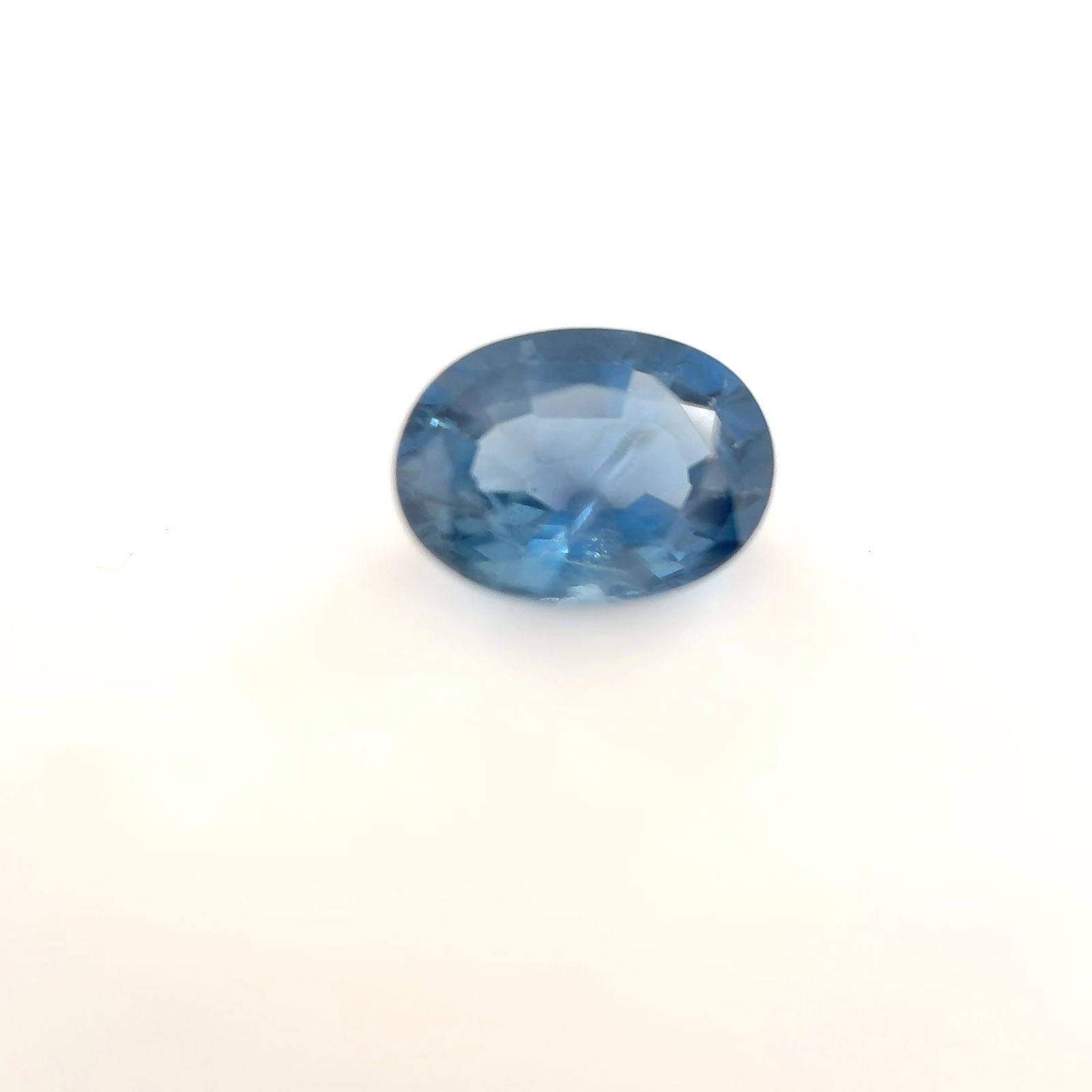 Loose Sapphire Gemstone - Oval 1.64ct Blue MI: Loose Sapphire Gemstone - Oval 1.64ct Blue MI This listing features Loose Sapphire Gemstone - Oval 1.64ct Blue MI. Item specifics are provided below. Item Specifics: Type: Sapphire Carat: 1.64 Cut: Fa