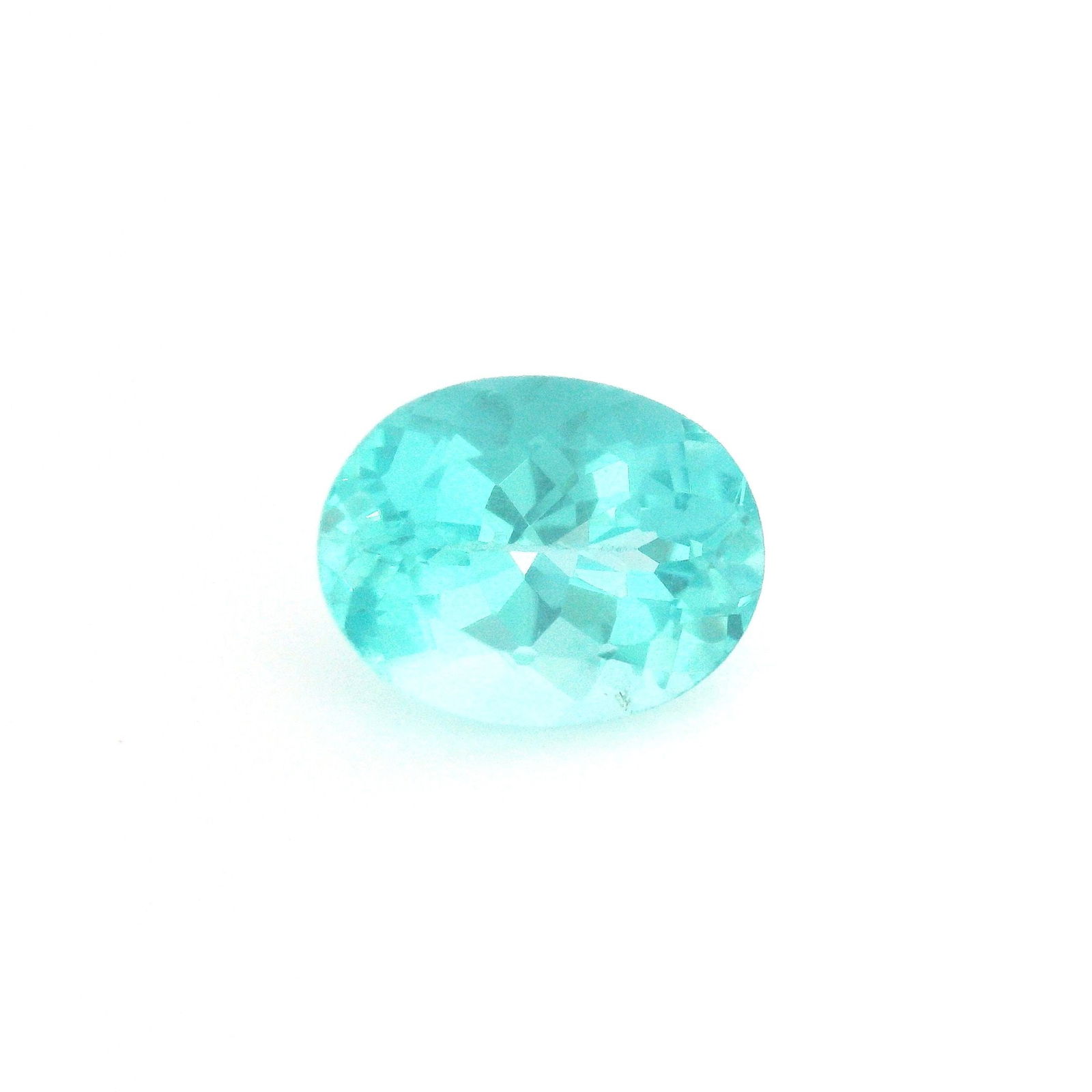 Loose Apatite Gemstone - GSI Oval 3.61ct Blue SI: Loose Apatite Gemstone - GSI Oval 3.61ct Blue SI This listing features Loose Apatite Gemstone - GSI Oval 3.61ct Blue SI. Item specifics are provided below. Item Specifics: Type: Apatite Carat: 3.61 Cu