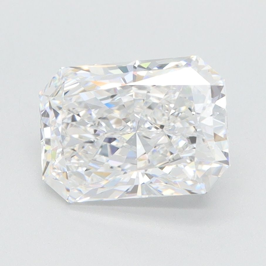 Loose Lab Diamond - IGI Radiant 2.01ct E VVS2: Loose Lab Diamond - IGI Radiant 2.01ct E VVS2 This listing features Loose Lab Diamond - IGI Radiant 2.01ct E VVS2. Item specifics are provided below. Item Specifics: Source: This Is A Real Diamond