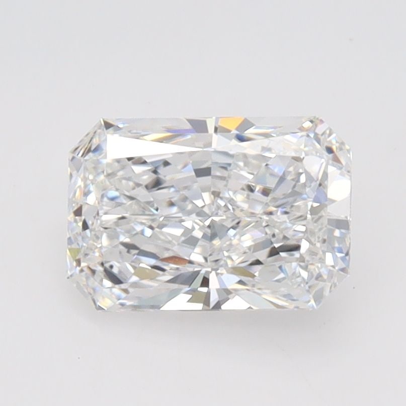 Loose Lab Diamond - IGI Radiant 1.06ct E VS2: Loose Lab Diamond - IGI Radiant 1.06ct E VS2 This listing features Loose Lab Diamond - IGI Radiant 1.06ct E VS2. Item specifics are provided below. Item Specifics: Source: This Is A Real Diamond