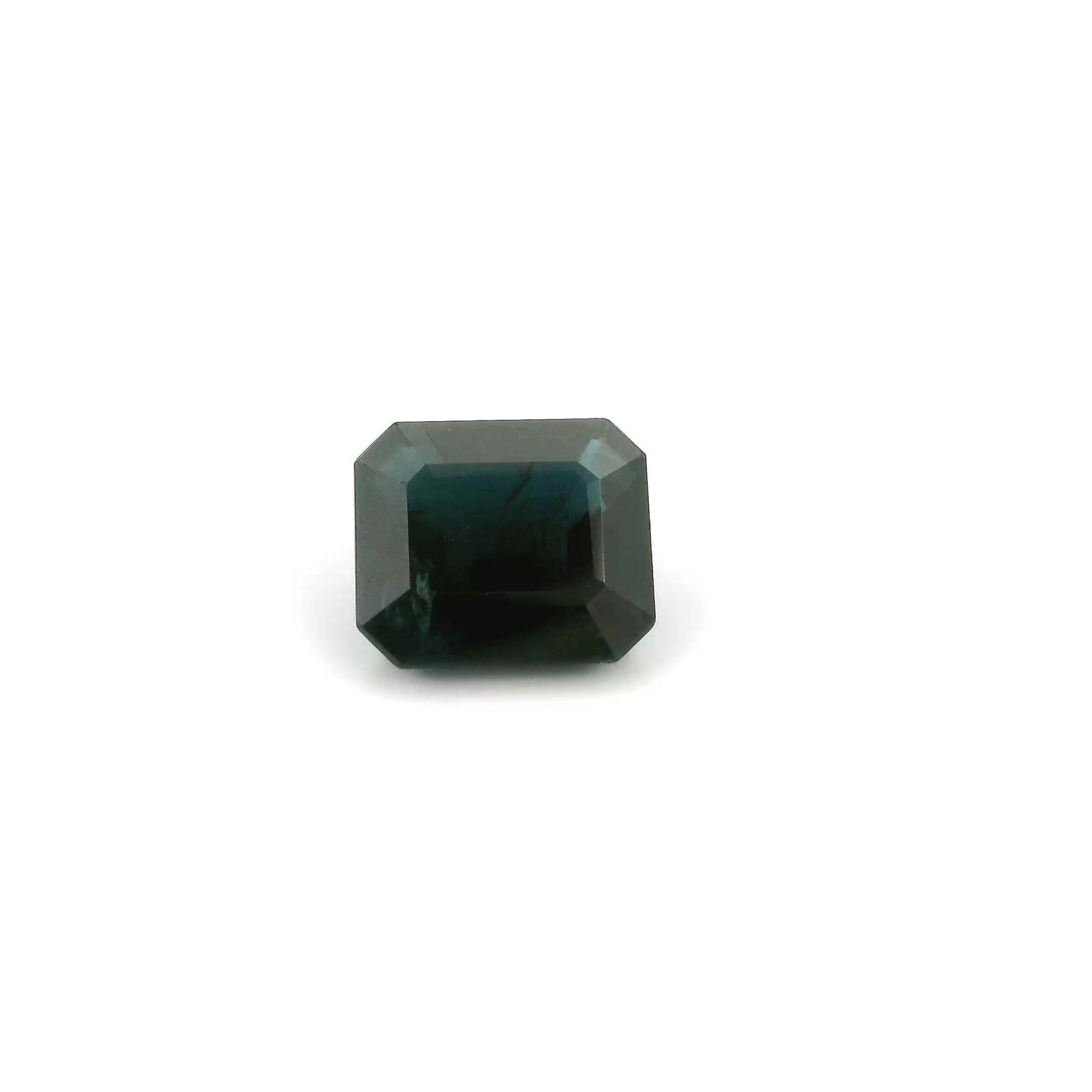 Loose Sapphire Gemstone - GSI Octagonal 1.5ct Blue SI: Loose Sapphire Gemstone - GSI Octagonal 1.5ct Blue SI This listing features Loose Sapphire Gemstone - GSI Octagonal 1.5ct Blue SI. Item specifics are provided below. Item Specifics: Type: Sapphire Car