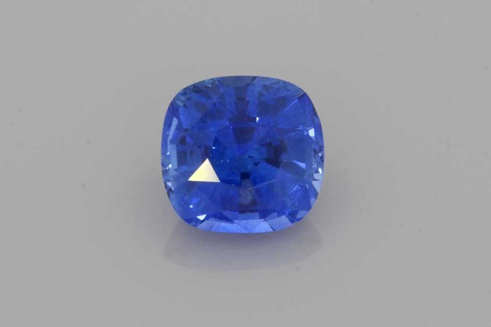 Loose Sapphire Gemstone - Cushion 1.56ct Blue EC: Loose Sapphire Gemstone - Cushion 1.56ct Blue EC This listing features Loose Sapphire Gemstone - Cushion 1.56ct Blue EC. Item specifics are provided below. Item Specifics: Type: Sapphire Carat: 1.56