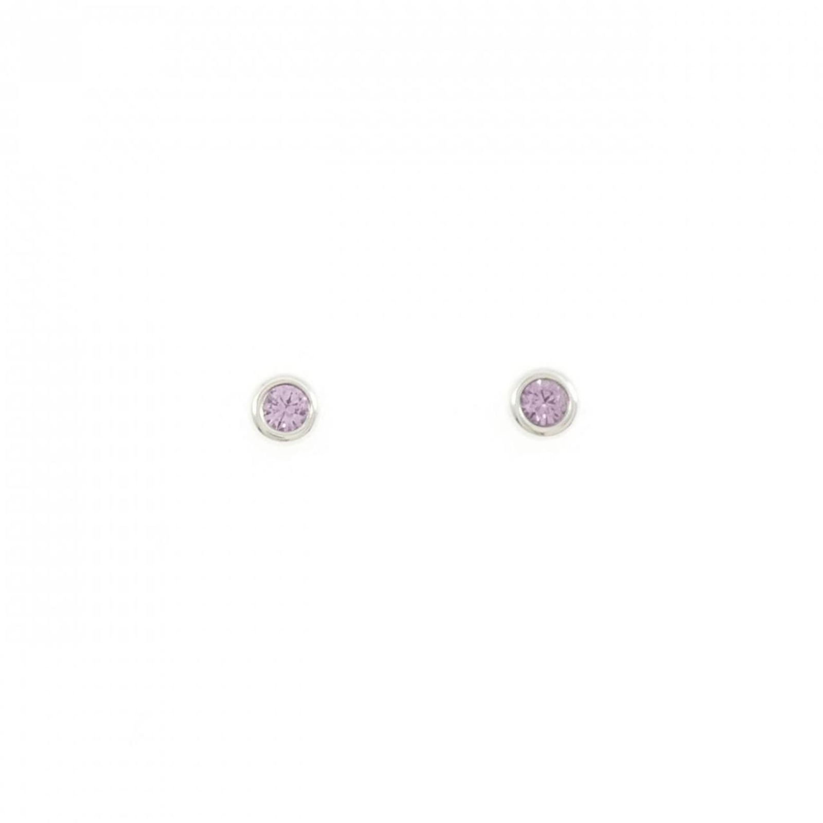 925 Tiffany Stud Earrings Silver: 925 Tiffany Stud Earrings Silver This listing features 925 Tiffany Stud Earrings Silver. Item specifics are provided below. Item Specifics: Brand: Tiffany Type: Stud Earrings Gender: Women Material: S