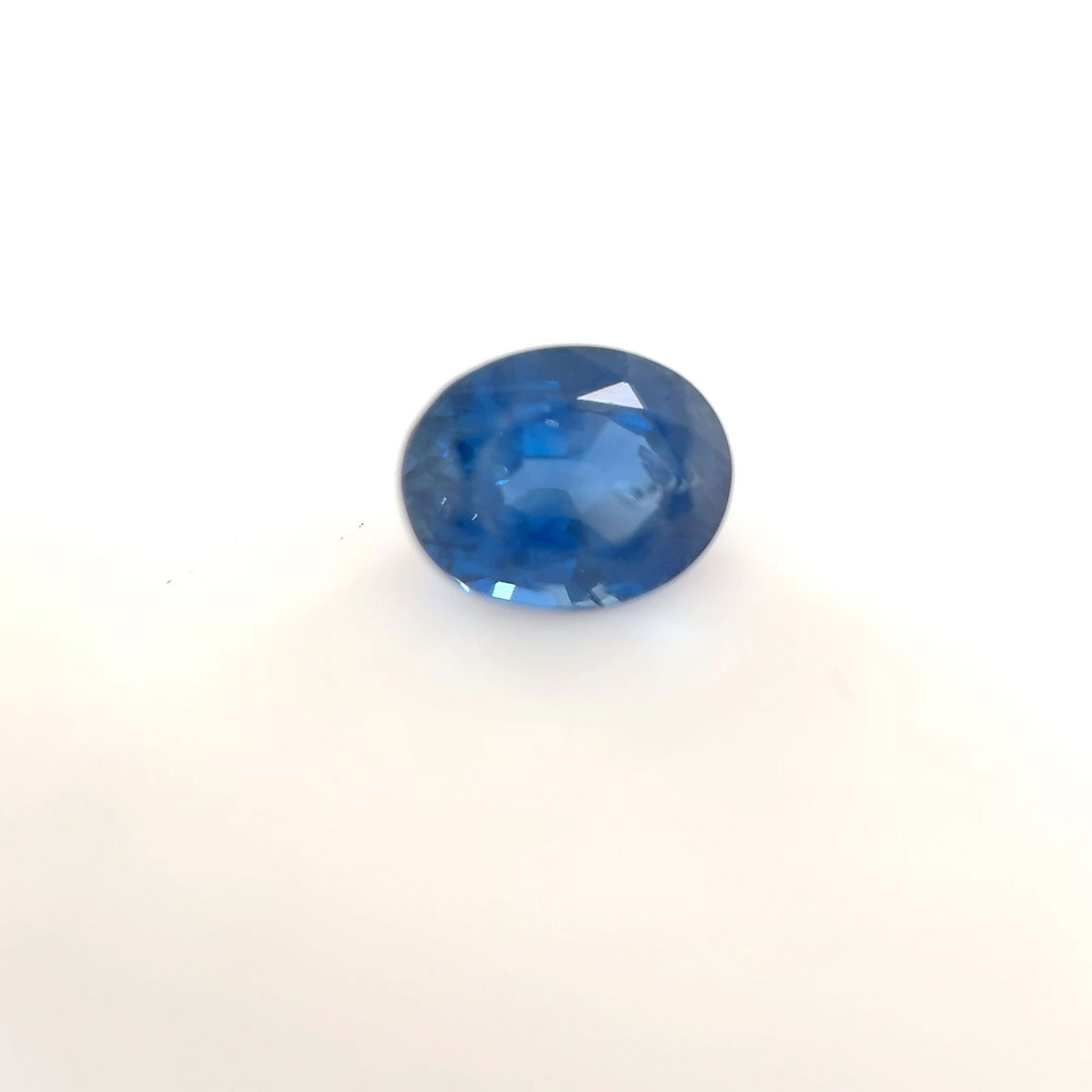 Loose Sapphire Gemstone - Oval 1.64ct Blue SI: Loose Sapphire Gemstone - Oval 1.64ct Blue SI This listing features Loose Sapphire Gemstone - Oval 1.64ct Blue SI. Item specifics are provided below. Item Specifics: Type: Sapphire Carat: 1.64 Cut: Fa