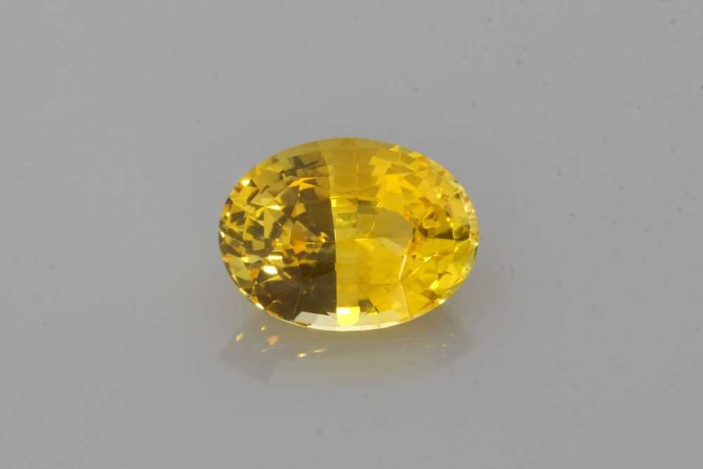 Loose Sapphire Gemstone - Oval 1.85ct Yellow EC (1 of 1)