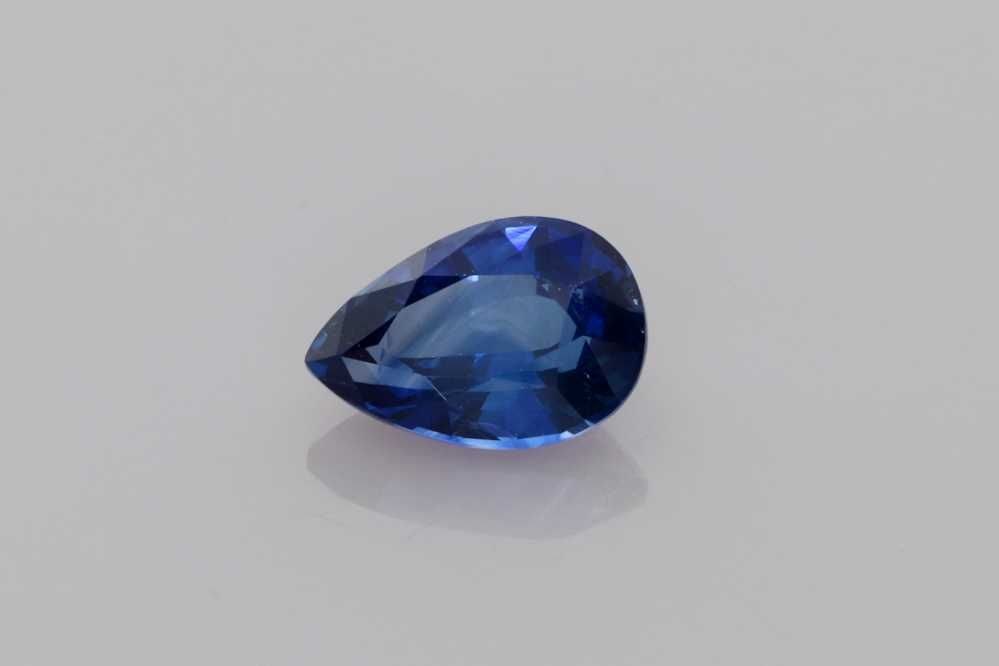 Loose Sapphire Gemstone - Pear 1.13ct Blue EC: Loose Sapphire Gemstone - Pear 1.13ct Blue EC This listing features Loose Sapphire Gemstone - Pear 1.13ct Blue EC. Item specifics are provided below. Item Specifics: Type: Sapphire Carat: 1.13 Cut: Fa