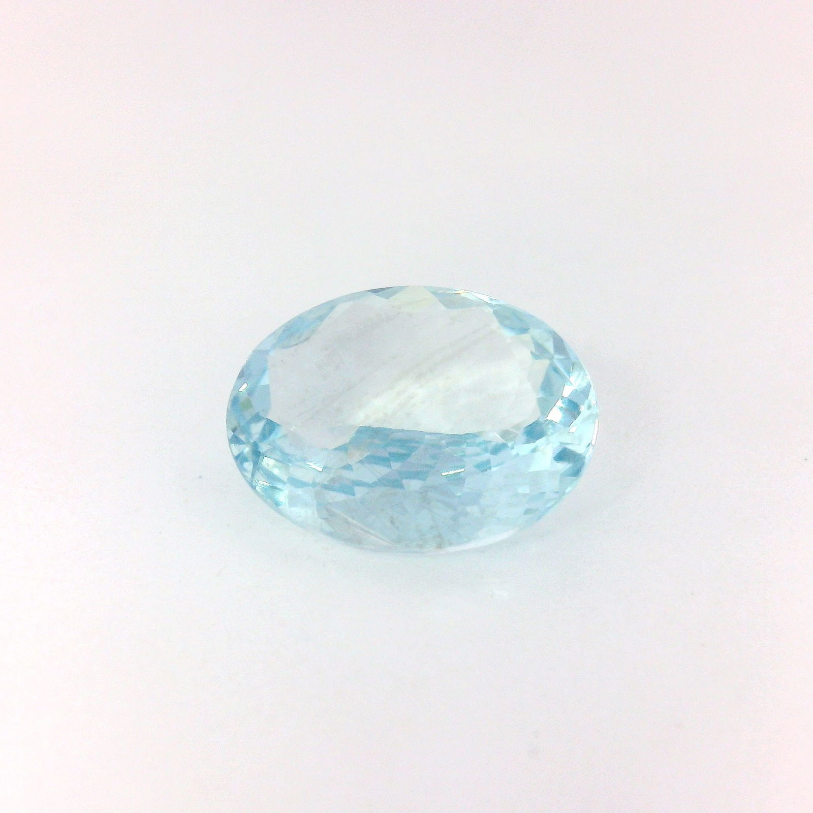 Loose Aquamarine Gemstone - GSI Oval 2.94ct Blue SI: Loose Aquamarine Gemstone - GSI Oval 2.94ct Blue SI This listing features Loose Aquamarine Gemstone - GSI Oval 2.94ct Blue SI. Item specifics are provided below. Item Specifics: Type: Aquamarine Carat