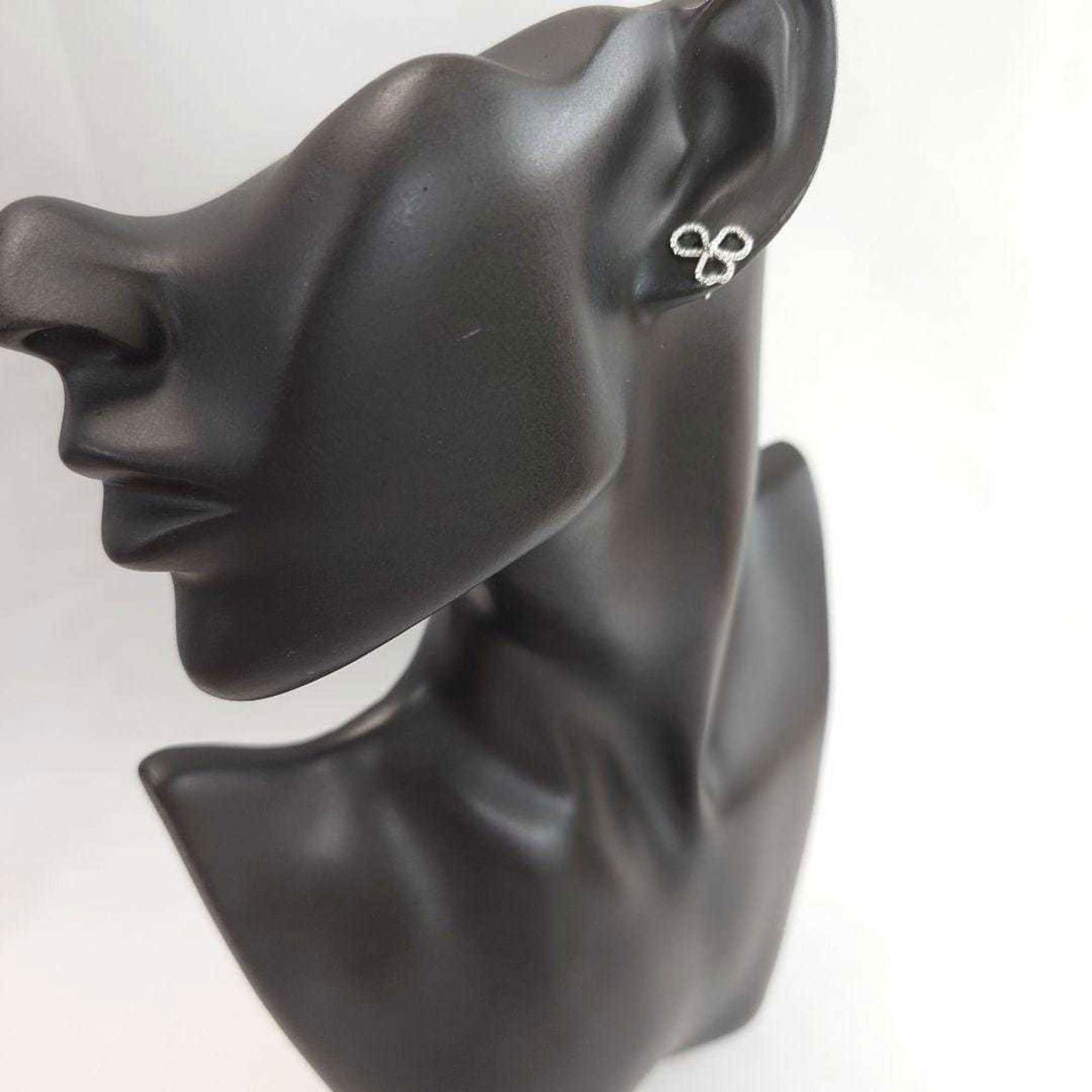 Platinum Tiffany Stud Earrings - 14