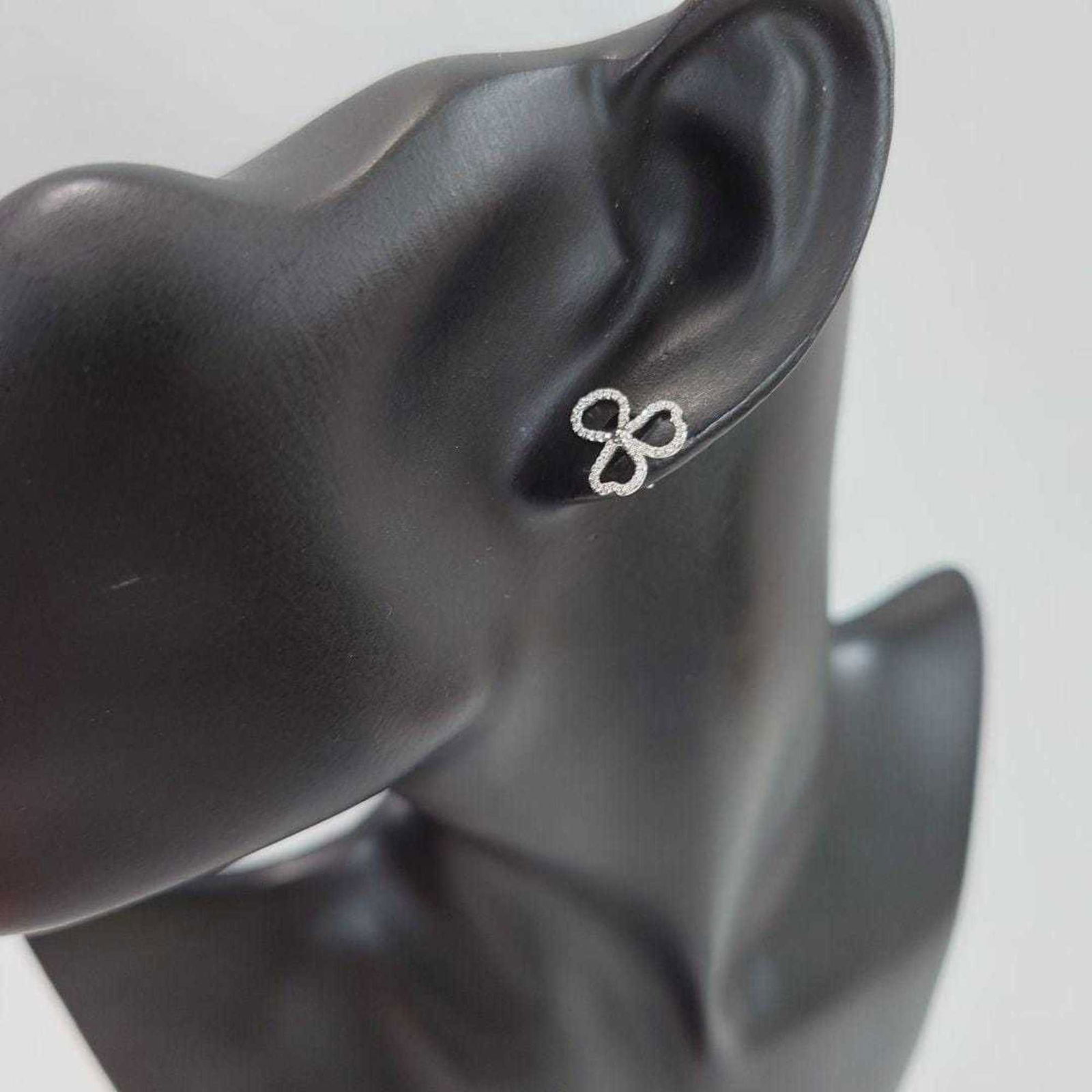 Platinum Tiffany Stud Earrings - 15