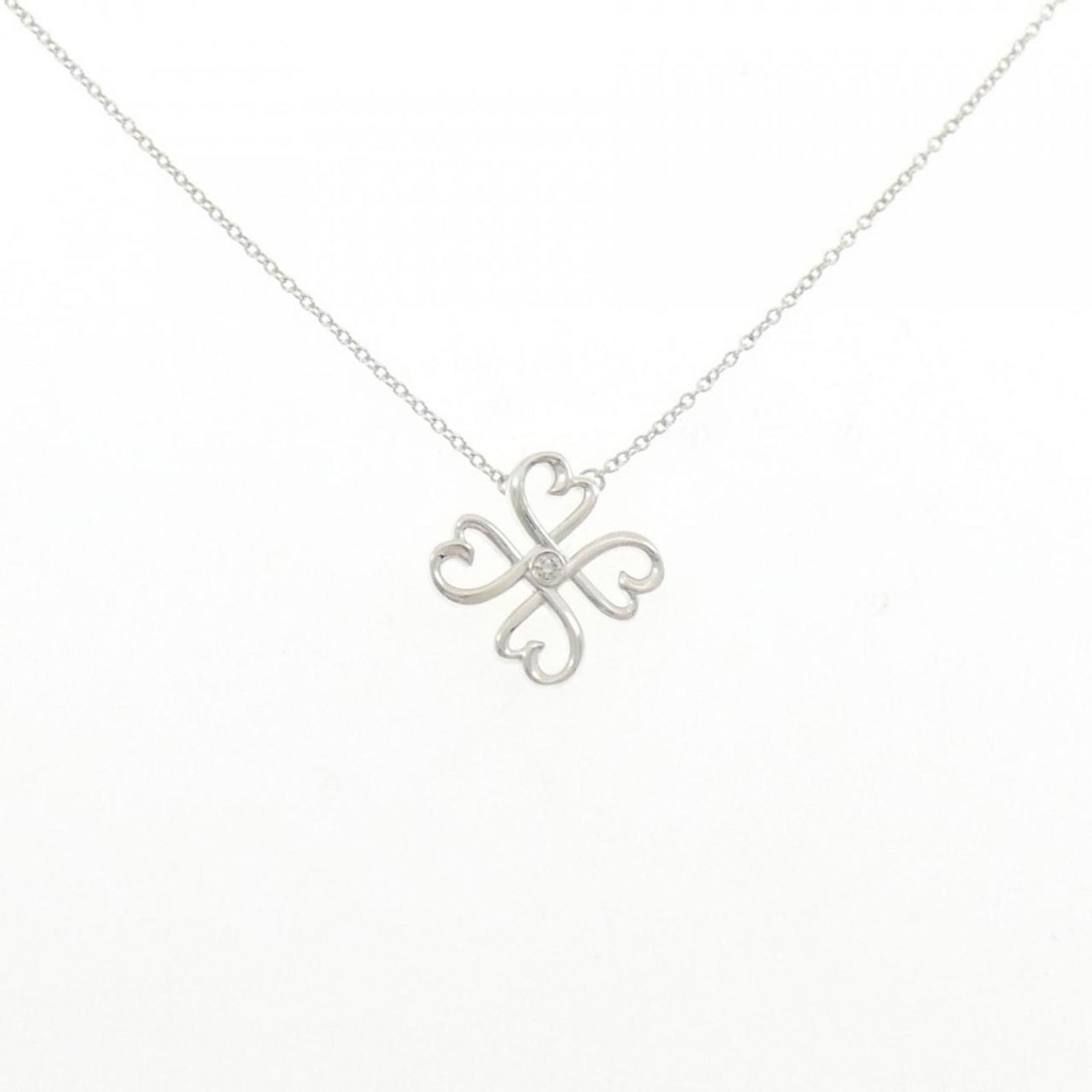 Necklace Tiffany Loving Heart: Necklace Tiffany Loving Heart This listing features Necklace Tiffany Loving Heart. Item specifics are provided below. Item Specifics: Brand: Tiffany Necklace Type: Necklace Pendant Type: Pendant Gende