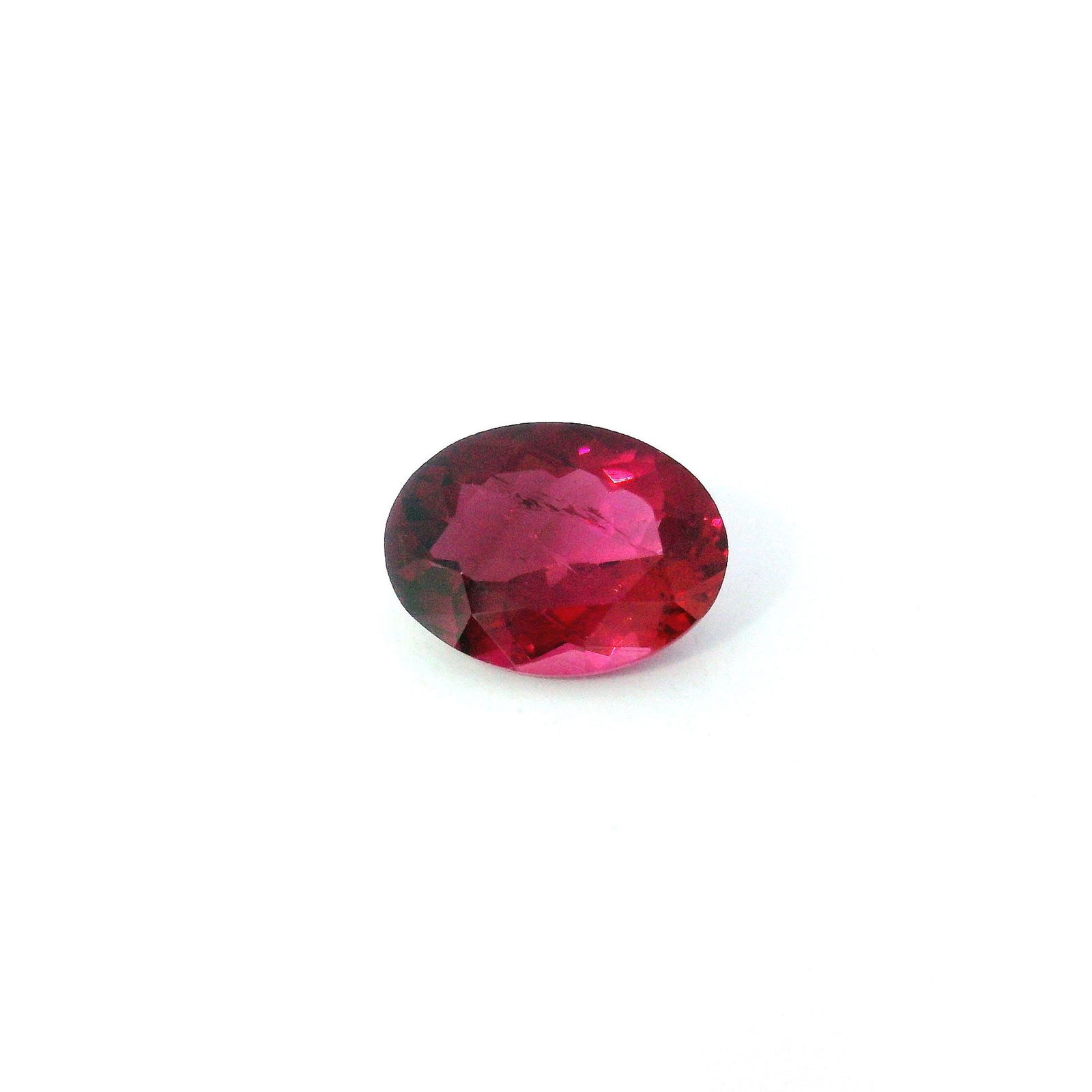 Loose Tourmaline Gemstone - GSI Oval 1.11ct Pink SI: Loose Tourmaline Gemstone - GSI Oval 1.11ct Pink SI This listing features Loose Tourmaline Gemstone - GSI Oval 1.11ct Pink SI. Item specifics are provided below. Item Specifics: Type: Tourmaline Carat