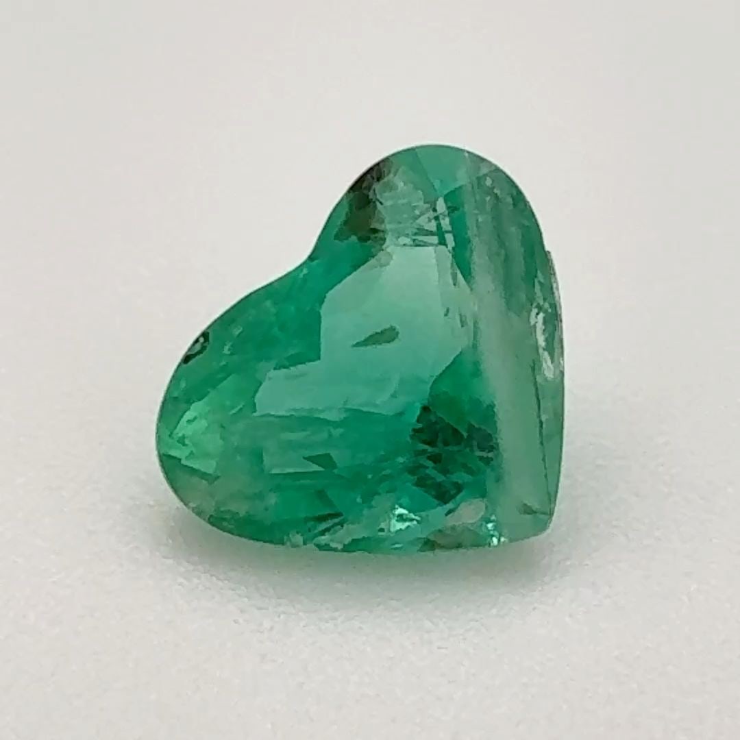 Loose Emerald Gemstone - Heart 1.46ct Green MI: Loose Emerald Gemstone - Heart 1.46ct Green MI This listing features Loose Emerald Gemstone - Heart 1.46ct Green MI. Item specifics are provided below. Item Specifics: Type: Emerald Carat: 1.46 Cut: