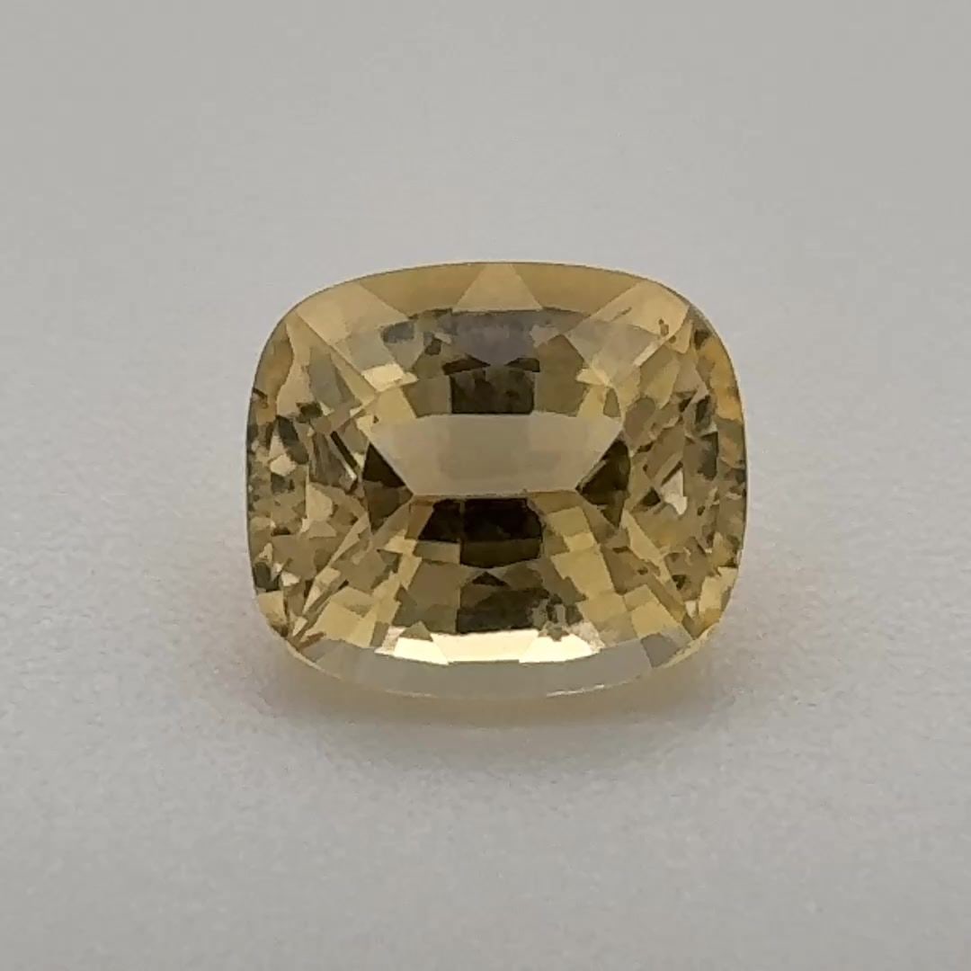 Loose Topaz Gemstone - Cushion 1.29ct Yellow EC: Loose Topaz Gemstone - Cushion 1.29ct Yellow EC This listing features Loose Topaz Gemstone - Cushion 1.29ct Yellow EC. Item specifics are provided below. Item Specifics: Type: Topaz Carat: 1.29 Cut: F