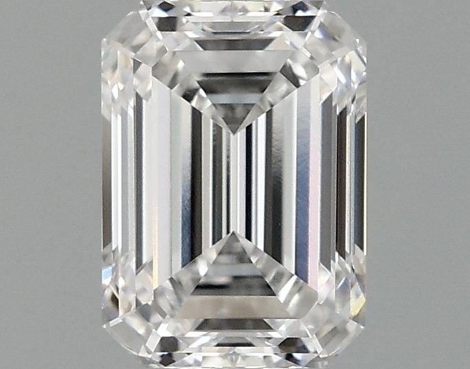 Loose Lab Diamond - IGI Emerald 1.09ct E VVS1: Loose Lab Diamond - IGI Emerald 1.09ct E VVS1 This listing features Loose Lab Diamond - IGI Emerald 1.09ct E VVS1. Item specifics are provided below. Item Specifics: Source: This Is A Real Diamond