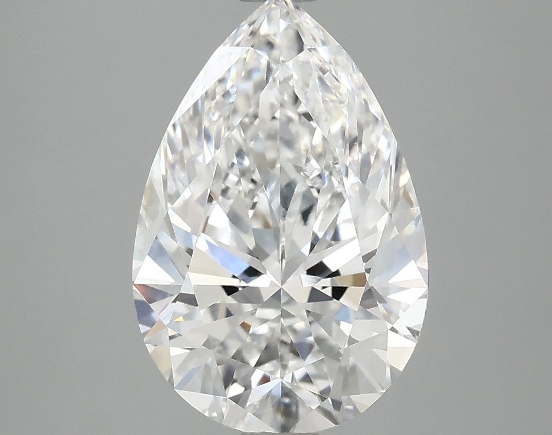 Loose Lab Diamond - IGI Pear 3.07ct E VVS2: Loose Lab Diamond - IGI Pear 3.07ct E VVS2 This listing features Loose Lab Diamond - IGI Pear 3.07ct E VVS2. Item specifics are provided below. Item Specifics: Source: This Is A Real Diamond Grown