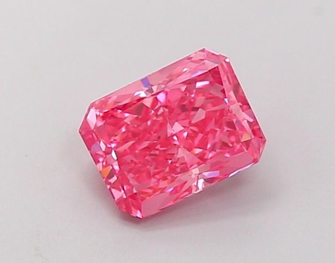 Loose Lab Diamond - IGI Radiant 1.03ct Fancy Vivid Pink VS2: Loose Lab Diamond - IGI Radiant 1.03ct Fancy Vivid Pink VS2 This listing features Loose Lab Diamond - IGI Radiant 1.03ct Fancy Vivid Pink VS2. Item specifics are provided below. Item Specifics: Source