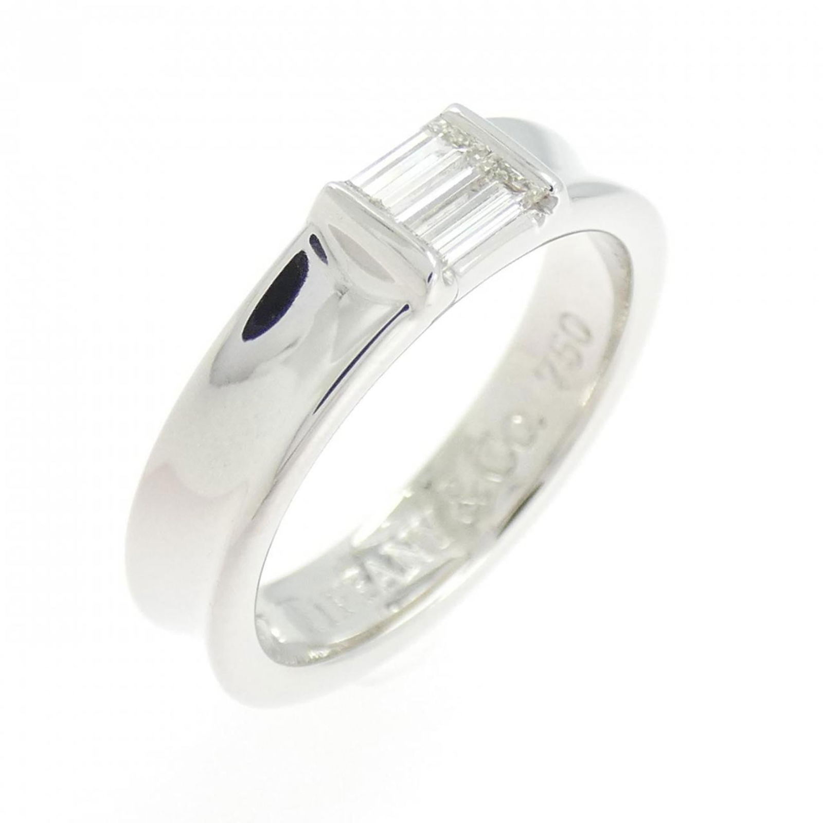 (18K) Tiffany Band Ring White Gold: (18K) Tiffany Band Ring White Gold This listing features (18K) Tiffany Band Ring White Gold. Item specifics are provided below. Item Specifics: Brand: Tiffany Type: Band Ring Gender: Women Color: Whit