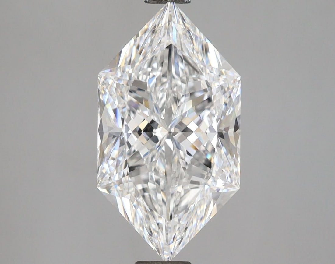 Loose Lab Diamond - IGI Hexagonal 2.58ct E VVS2: Loose Lab Diamond - IGI Hexagonal 2.58ct E VVS2 This listing features Loose Lab Diamond - IGI Hexagonal 2.58ct E VVS2. Item specifics are provided below. Item Specifics: Source: This Is A Real Diamond