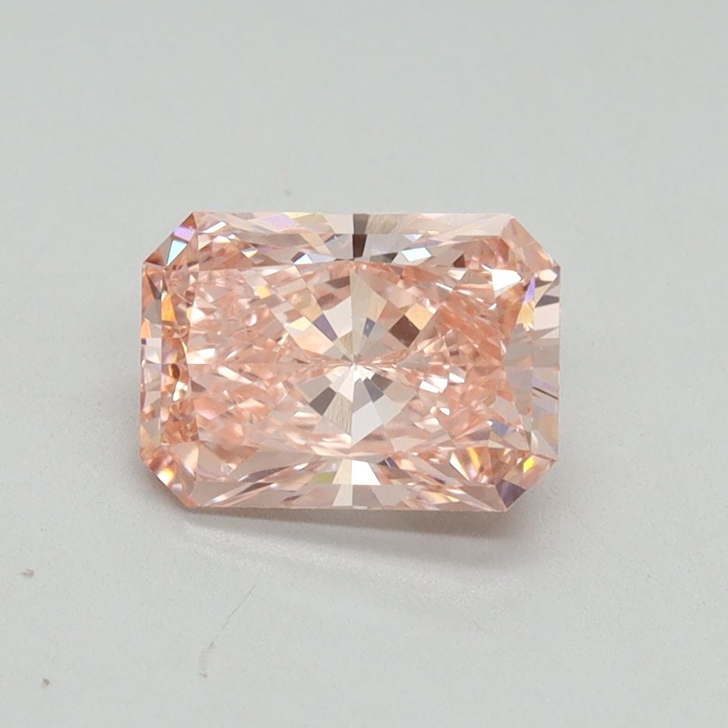 Loose Lab Diamond - IGI Radiant 1.51ct Fancy Vivid Pink VVS2: Loose Lab Diamond - IGI Radiant 1.51ct Fancy Vivid Pink VVS2 This listing features Loose Lab Diamond - IGI Radiant 1.51ct Fancy Vivid Pink VVS2. Item specifics are provided below. Item Specifics: Sour
