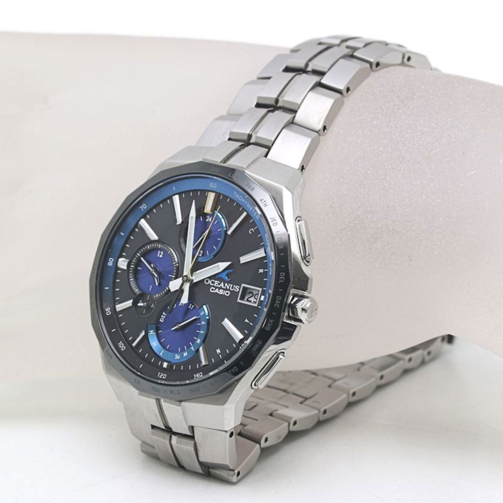 Wristwatch Casio - 2