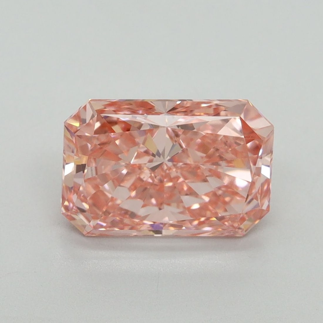 Loose Lab Diamond - IGI Radiant 2.5ct Fancy Vivid Pink VS1: Loose Lab Diamond - IGI Radiant 2.5ct Fancy Vivid Pink VS1 This listing features Loose Lab Diamond - IGI Radiant 2.5ct Fancy Vivid Pink VS1. Item specifics are provided below. Item Specifics: Source:
