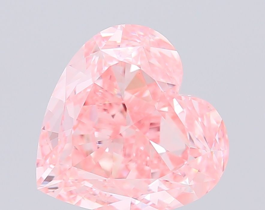 Loose Lab Diamond - IGI Heart 4.57ct Fancy Vivid Pink VVS2: Loose Lab Diamond - IGI Heart 4.57ct Fancy Vivid Pink VVS2 This listing features Loose Lab Diamond - IGI Heart 4.57ct Fancy Vivid Pink VVS2. Item specifics are provided below. Item Specifics: