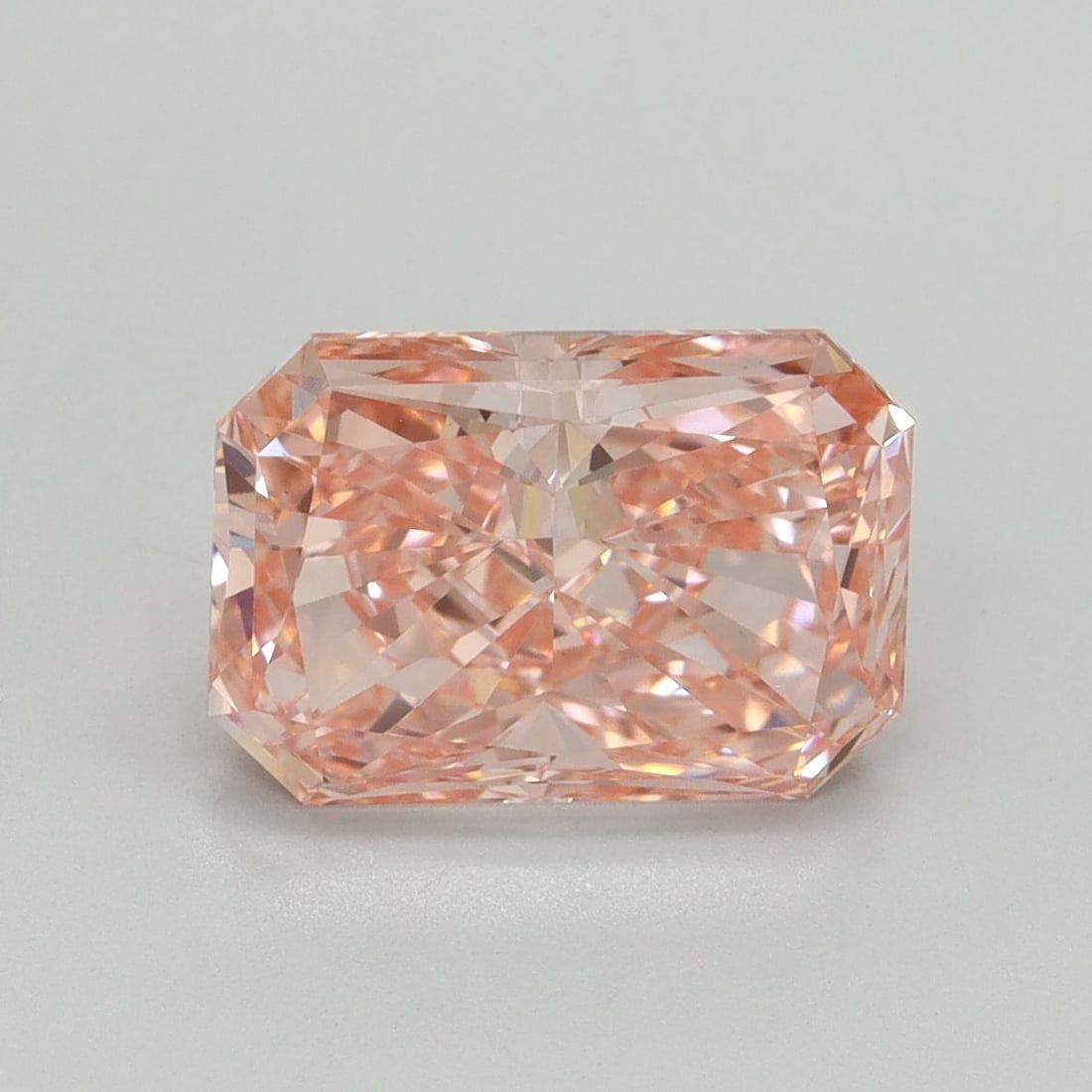 Loose Lab Diamond - IGI Radiant 3.03ct Fancy Vivid Pink VS1: Loose Lab Diamond - IGI Radiant 3.03ct Fancy Vivid Pink VS1 This listing features Loose Lab Diamond - IGI Radiant 3.03ct Fancy Vivid Pink VS1. Item specifics are provided below. Item Specifics: