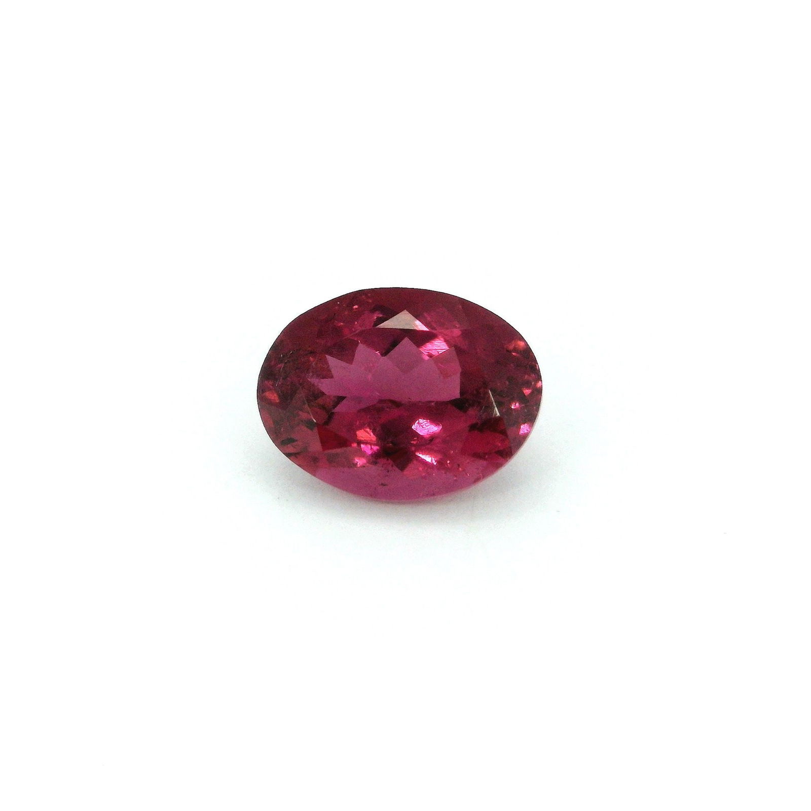 Loose Tourmaline Gemstone - GSI Oval 1.92ct Pink SI: Loose Tourmaline Gemstone - GSI Oval 1.92ct Pink SI This listing features Loose Tourmaline Gemstone - GSI Oval 1.92ct Pink SI. Item specifics are provided below. Item Specifics: Type: Tourmaline Carat