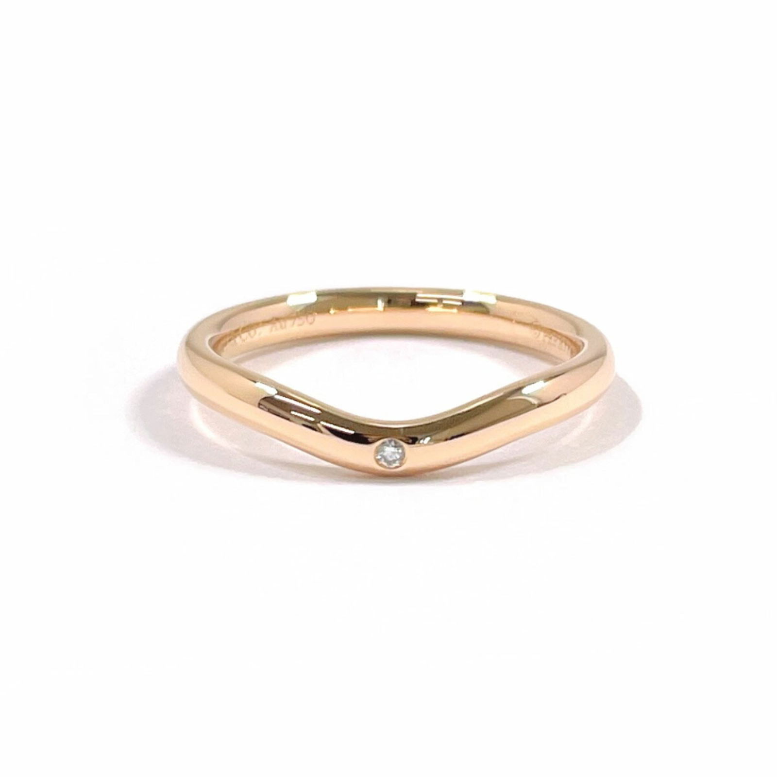 (18K) Tiffany Band Ring Pink Gold: (18K) Tiffany Band Ring Pink Gold This listing features (18K) Tiffany Band Ring Pink Gold. Item specifics are provided below. Item Specifics: Brand: Tiffany Type: Band Ring Gender: Women Color: Pink G