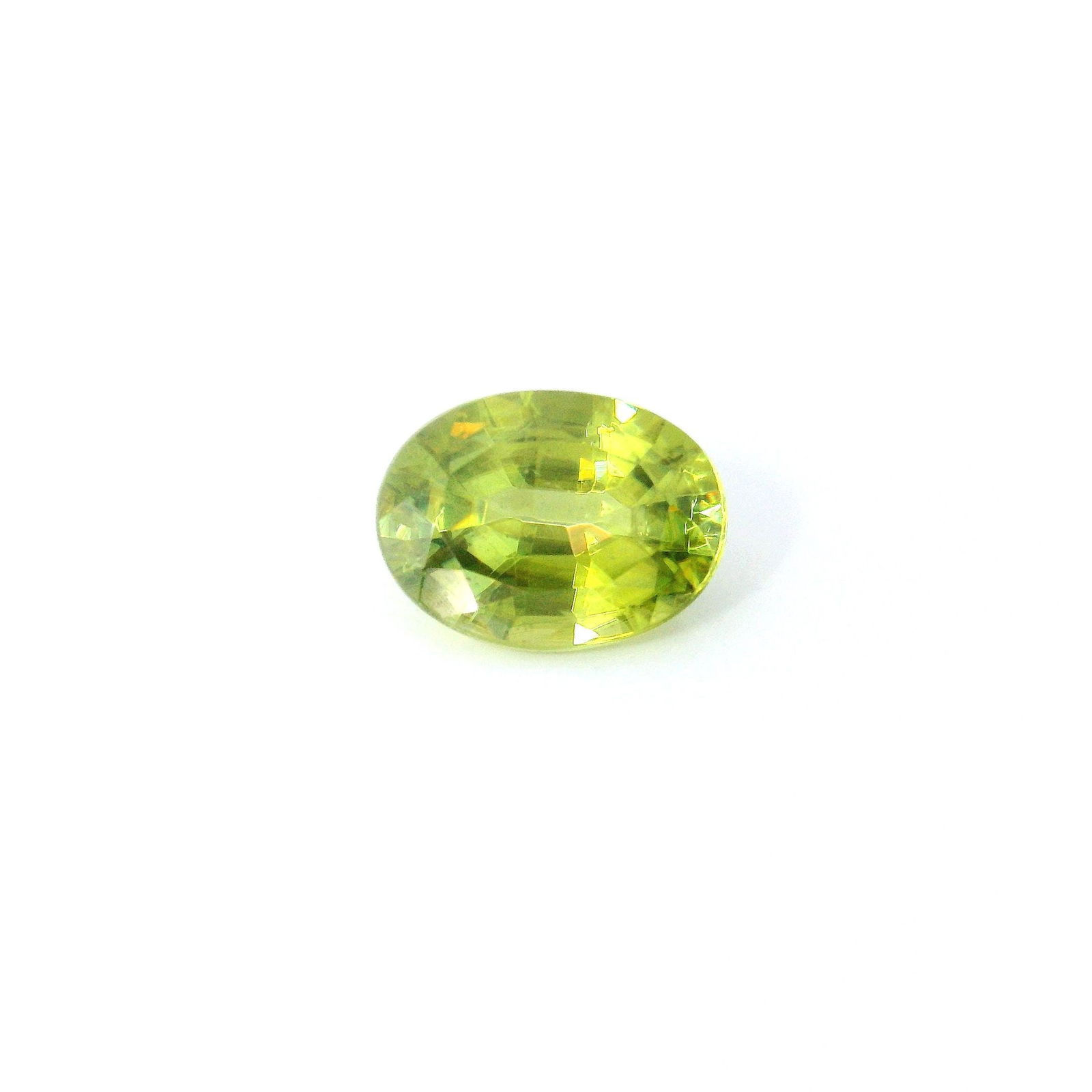 Loose Sphene Gemstone - GSI Oval 1.48ct Green SI: Loose Sphene Gemstone - GSI Oval 1.48ct Green SI This listing features Loose Sphene Gemstone - GSI Oval 1.48ct Green SI. Item specifics are provided below. Item Specifics: Type: Sphene Carat: 1.48
