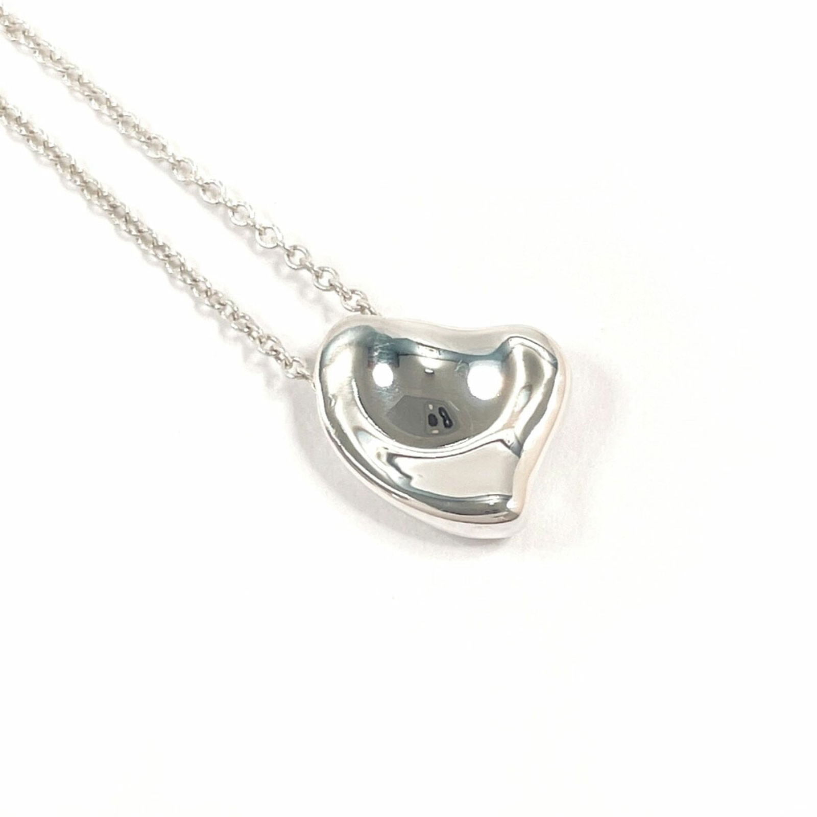 Women TIFFANY & Co. Tiffany Full Heart Elsa Peretti Necklace in 925 Sterling Silver for: Women TIFFANY & Co. Tiffany Full Heart Elsa Peretti Necklace in 925 Sterling Silver for This listing features Women TIFFANY & Co. Tiffany Full Heart Elsa Peretti Necklace in 925 Sterling Silver for. I