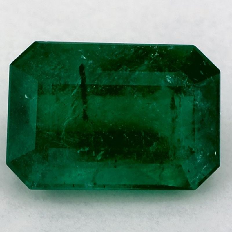 Loose Emerald Gemstone - Octagonal 3.9ct Green SI: Loose Emerald Gemstone - Octagonal 3.9ct Green SI This listing features Loose Emerald Gemstone - Octagonal 3.9ct Green SI. Item specifics are provided below. Item Specifics: Type: Emerald Carat: 3.9 C